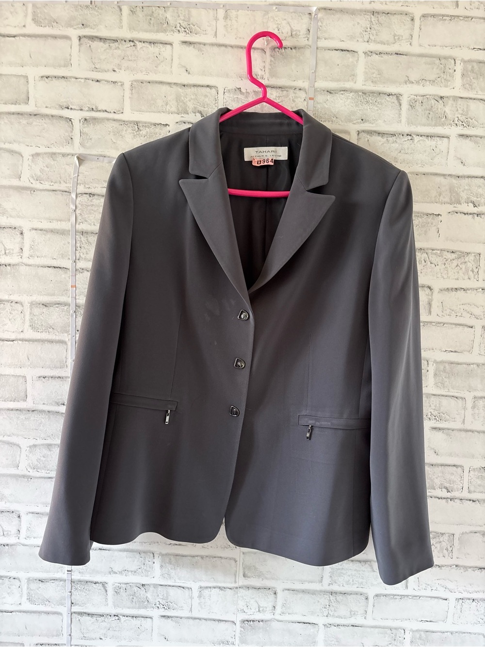 Tahari Charcoal Gray Women's Tailored Blazer